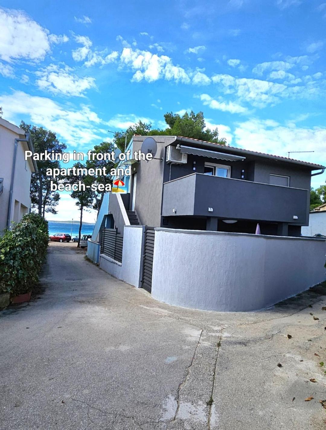 Apartman Karla Jadrija Bagian luar foto